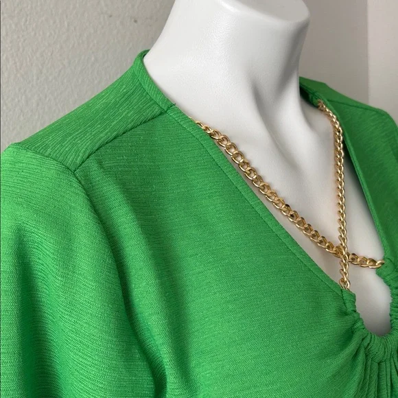 Michael Kors Green Top with Gold Accent - Picture 4 of 9